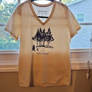 Life Is Good Women's Beige Winnie the Pooh Graphic Tee S